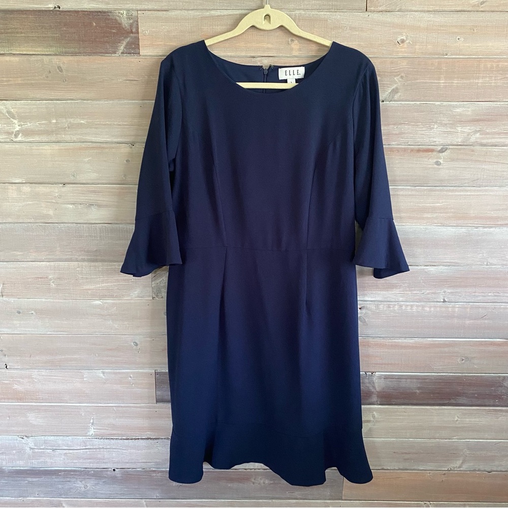 Elle blue dress midi ruffle size large